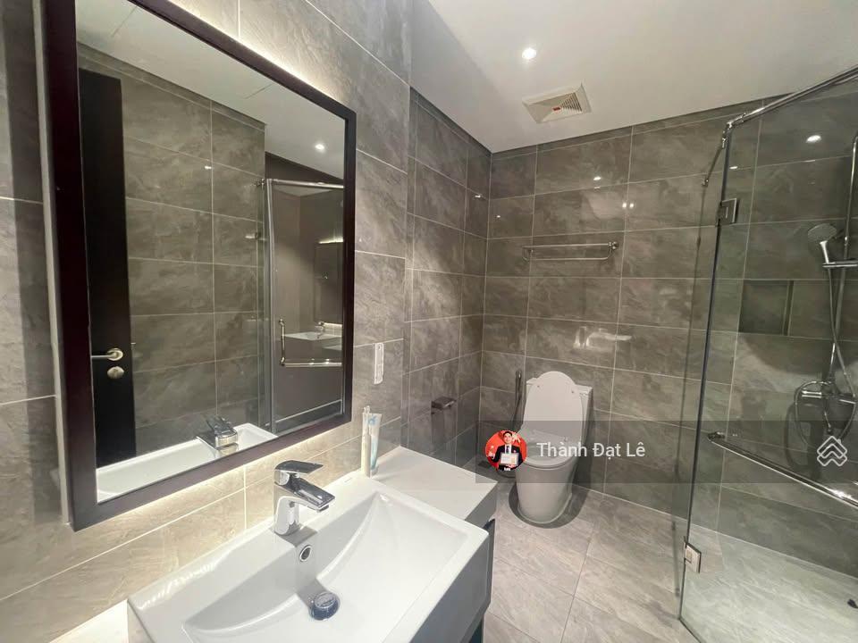 Bán 1 căn duy nhất studios 35m2 giá rẻ tại chung cư the sapphire s2, bến đoan, tp. hạ long