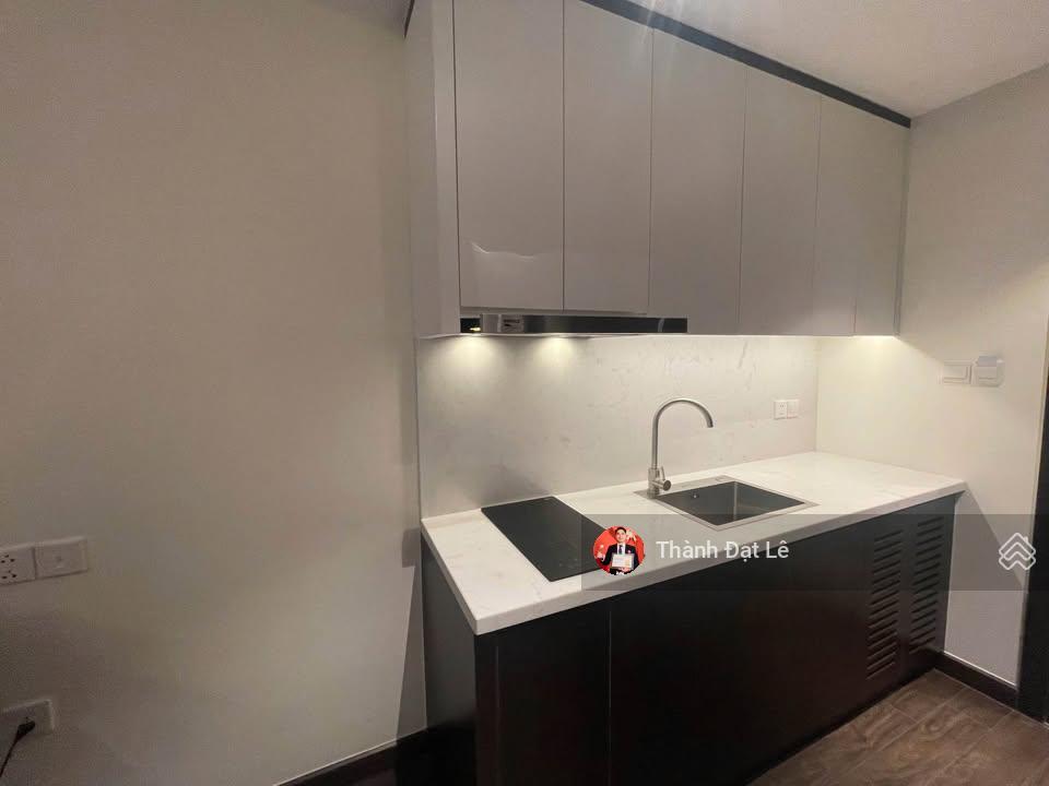 Bán 1 căn duy nhất studios 35m2 giá rẻ tại chung cư the sapphire s2, bến đoan, tp. hạ long