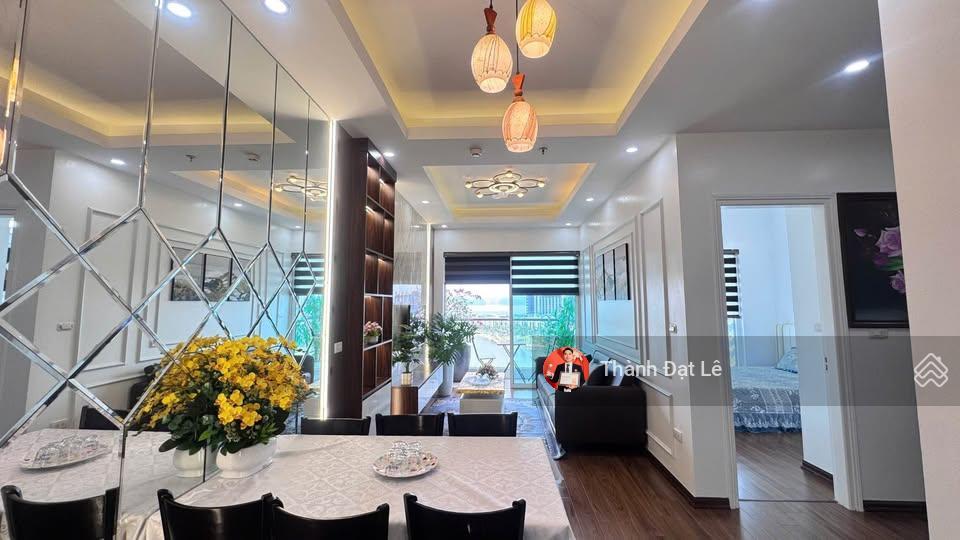 Chuyển sinh sống, bán căn 2pn 80m2 view trực diện biển trung tâm du lịch bãi cháy, hạ long
