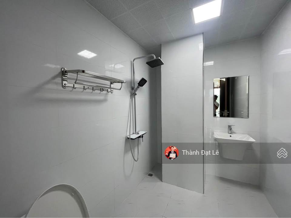 Nhượng lại gấp căn penthouse 2 tầng siêu rộng 205m2 tại trung tâm du lịch bãi cháy, hạ long