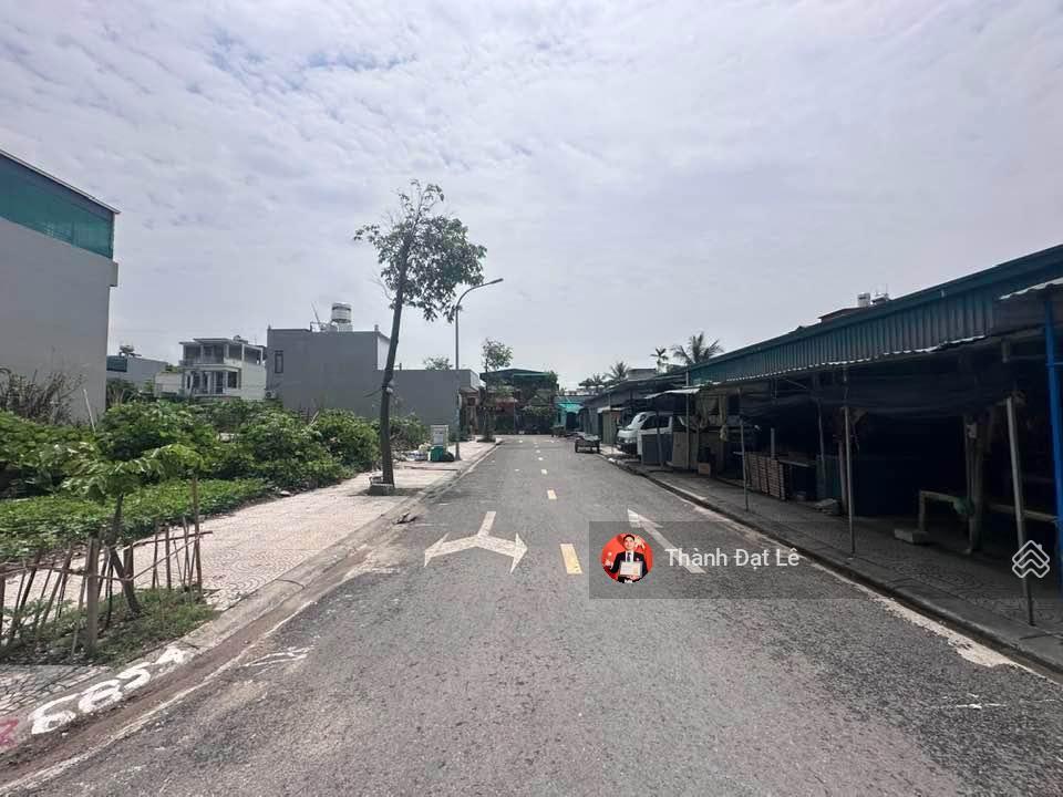 Bán ô đất mặt tiền 85m2 đối diện chợ nam trung p nam khê, tp uông bí, quảng ninh.