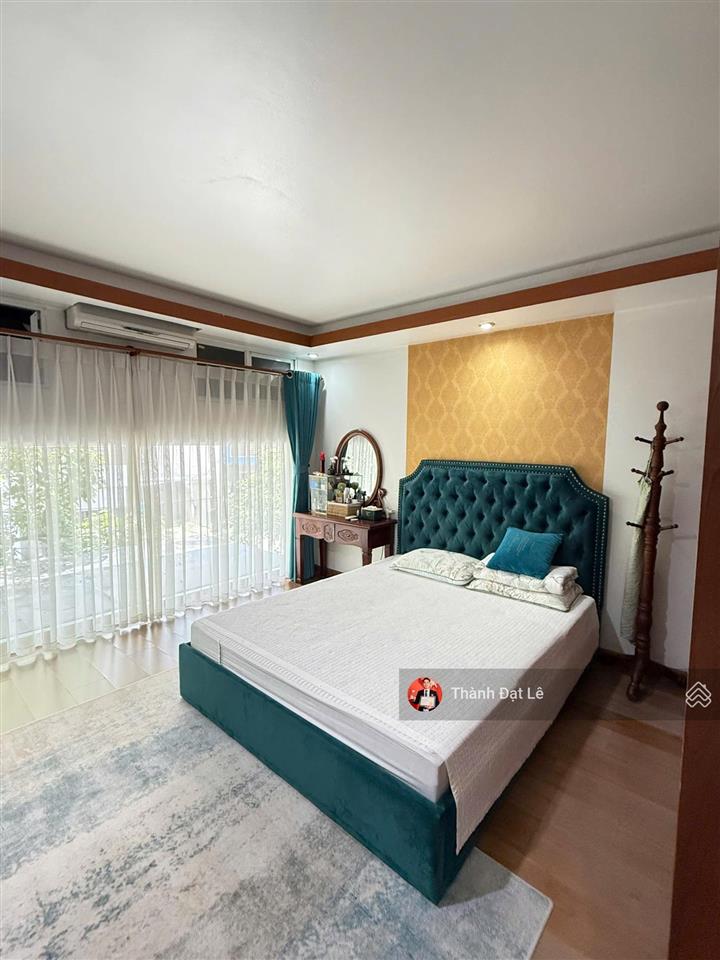 Chính chủ chuyển định cư. bán nhà tại đô thị mới cao xanh. gần cây xăng cao xanh. diện tích 50m2