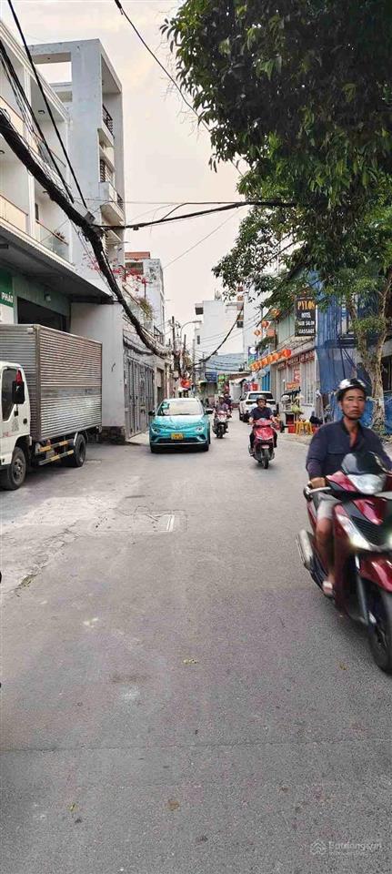 Ngộp bank, gấp bán.
bán nhà mặt tiền hiếm gò vấp chính chủ lâu đời  6pn  110 m2  15,5 tỷ tl.