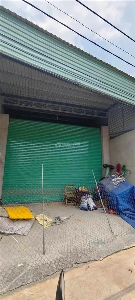 Bán nhà đang làm kho xưởng  xe hơi vào tới nhà  giáp đặng thúc vịnh  98m2  chỉ 3,75 tỷ.