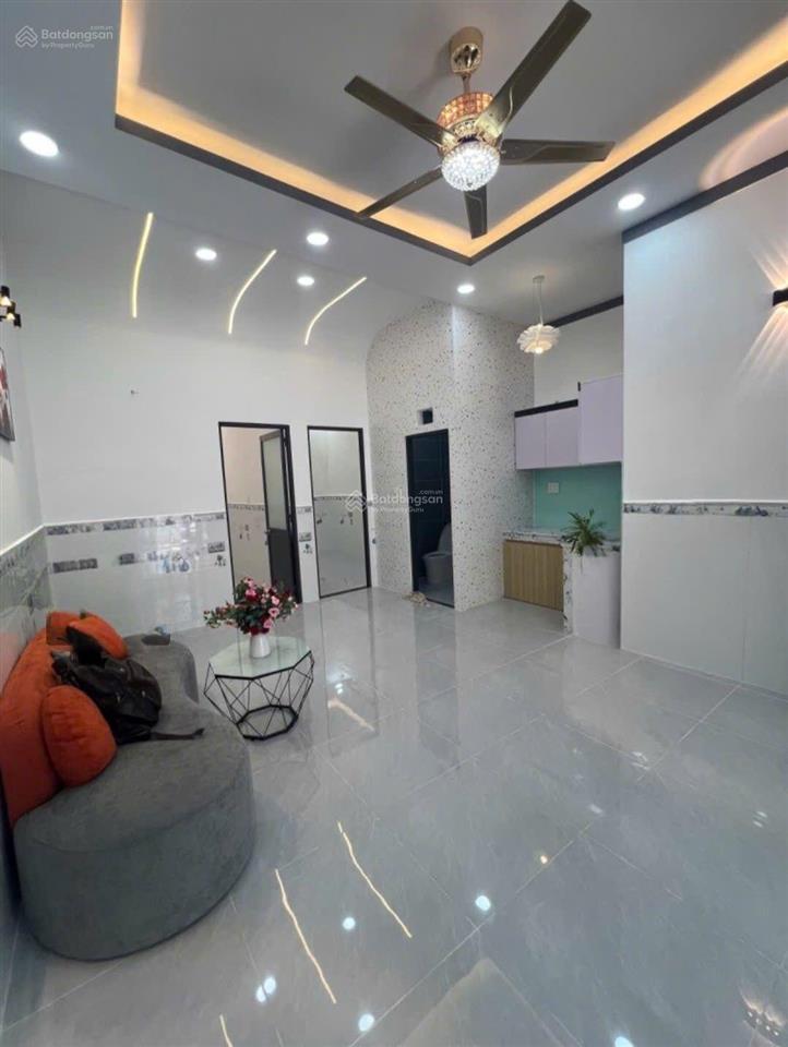 Nhà mới đẹp ở ngay sát tô ngọc vân  đường ô tô thông thoáng, dt 50m2 nở hậu  giá 2.19 tỷ