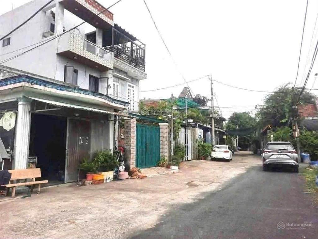 Lô đất góc 2 mặt tiền (6 x 15.5)  thổ 84m2  đường 7m xe hơi né nhau  sát bên nguyễn thị ngâu.
