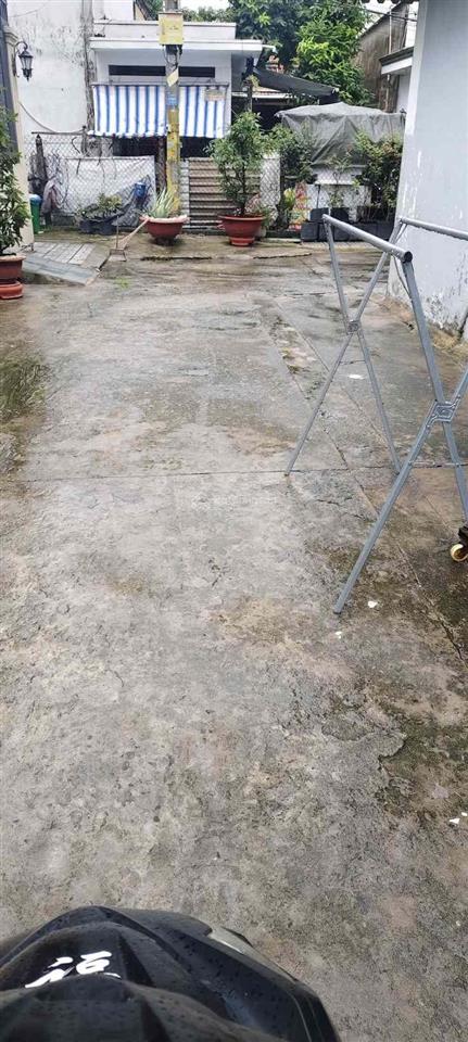 Nhà cấp 4 nở hậu hxh  vài bước ra mặt tiền lê thị hà hóc môn  58 m2  2,85 tỷ.