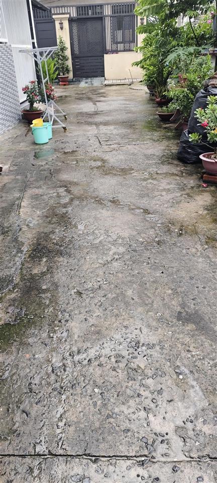 Nhà cấp 4 nở hậu hxh  vài bước ra mặt tiền lê thị hà hóc môn  58 m2  2,85 tỷ.