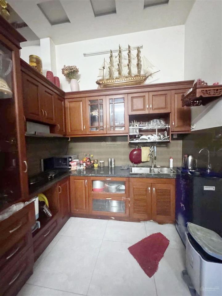 Bán nhà  50m ra mặt tiền phạm thị giây hẻm nhựa 10m  2 tầng btct ngang đẹp 5.5m 130 m2 5,7 tỷ