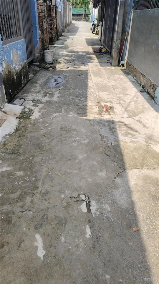 Đất thổ cư đường xe hơi thông  sát mặt tiền đặng thúc vịnh gần sân thới tứ 95m2 chỉ 2.85 tỷ.
