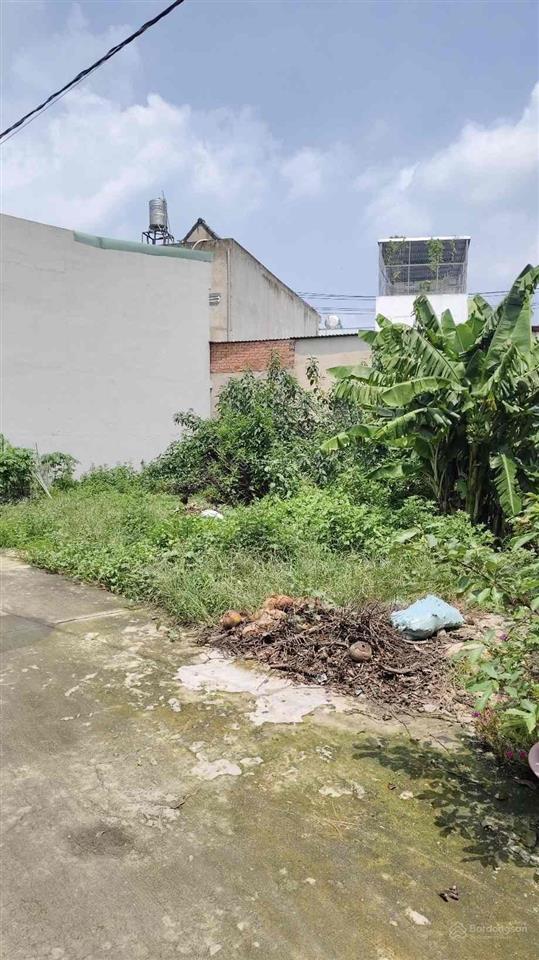 Đất thổ cư đường xe hơi thông  sát mặt tiền đặng thúc vịnh gần sân thới tứ 95m2 chỉ 2.85 tỷ.