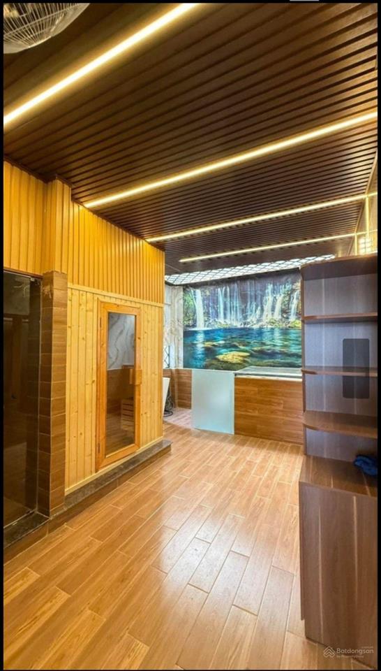 Nhà chính chủ có thang máy lê văn thọ, gò vấp
ô tô ngủ trong nhà  gần 70m2  13,9 tỷ tl.