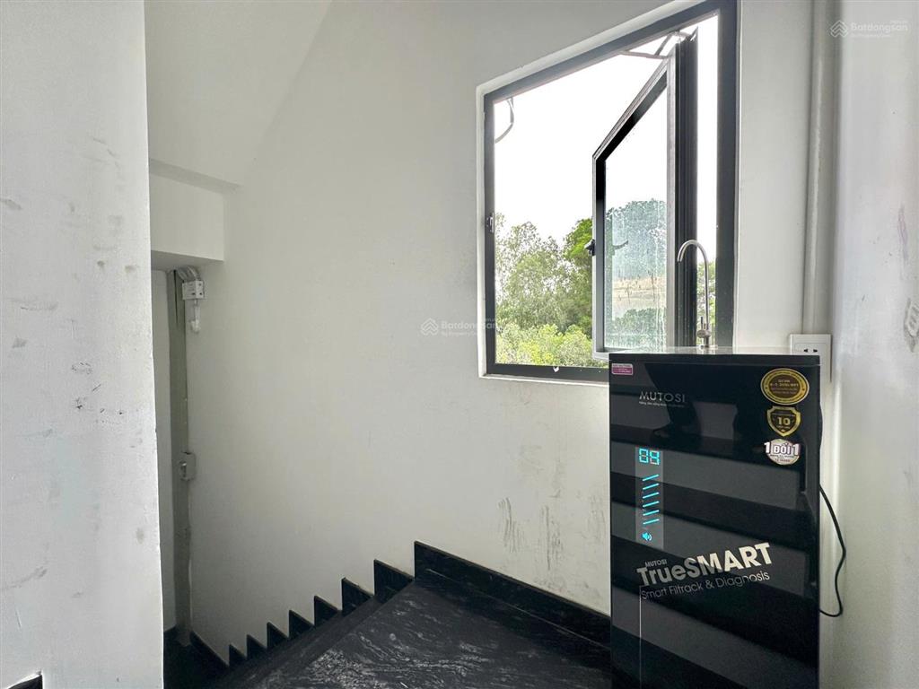 Duplex ban công mới cuối lê trọng tấn cho sv huit, vhu gần aeon mall tân phú. giá từ 3,4 tr/phòng