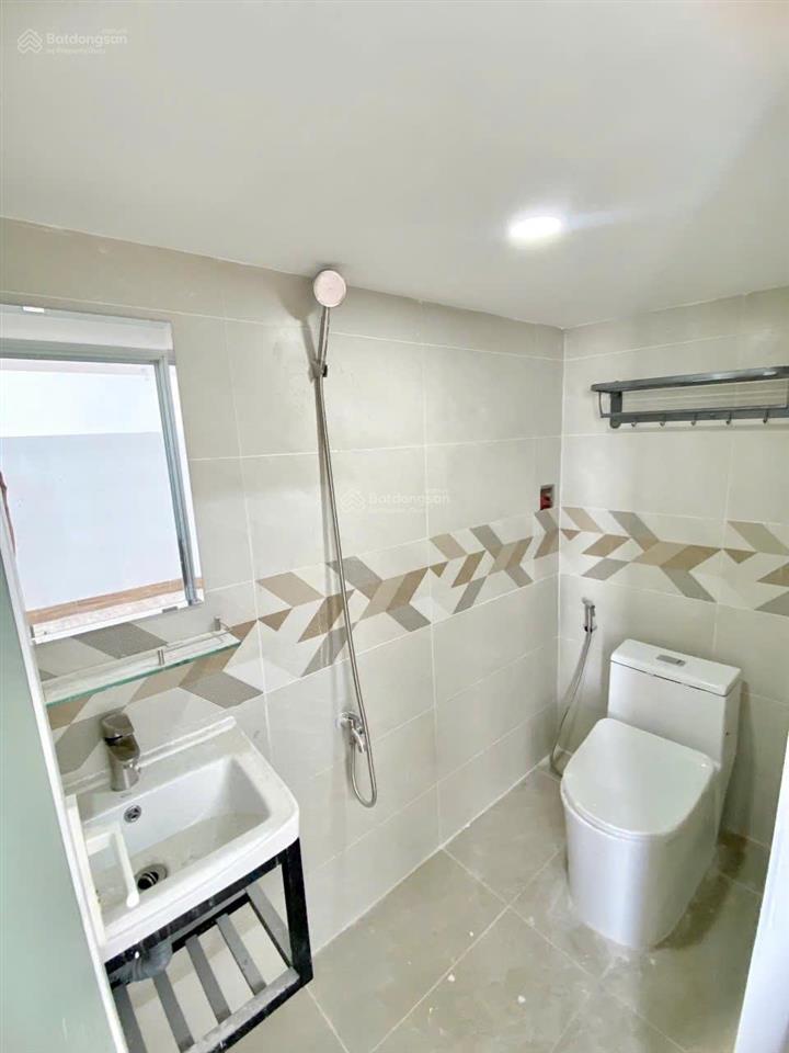 Duplex ban công mới cuối lê trọng tấn cho sv huit, vhu gần aeon mall tân phú. giá từ 3,4 tr/phòng
