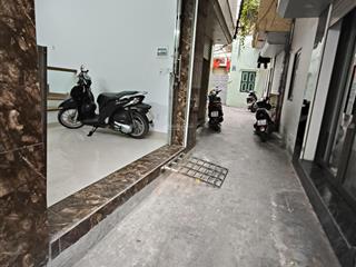 Bán nhà trong ngõ 18 lạch tray đối sân vận động lạch tray dtmb 40m 3 tầng, 3 phòng ngủ .