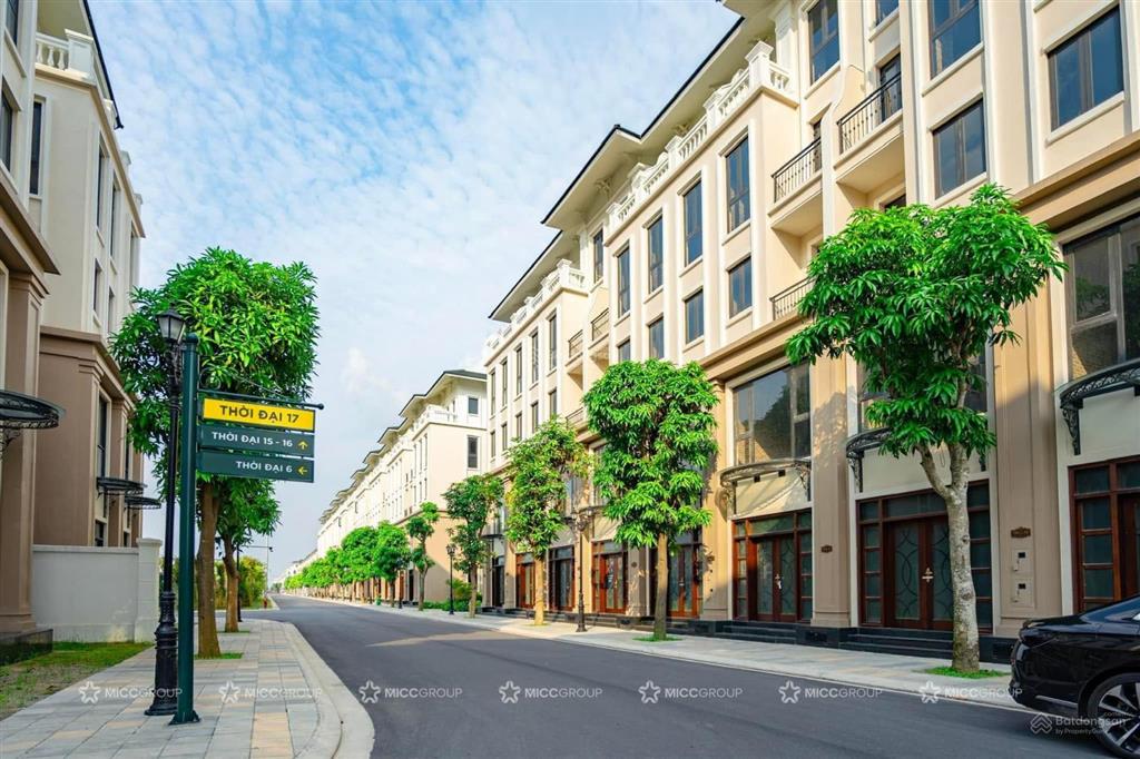 Bán gấp liền kề xẻ khe thời đại 90m2 giá chỉ 9,9 tỷ, giá cực tốt! tại vinhomes ocean park 3