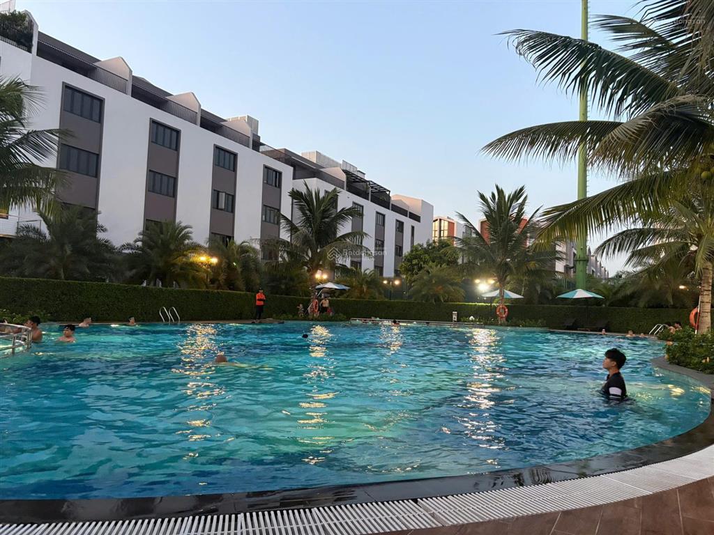 Cắt lỗ sâu xẻ khe 112m chỉ 12 tỷ, full đồ đẹp, có thang máy  vinhomes ocean park 3