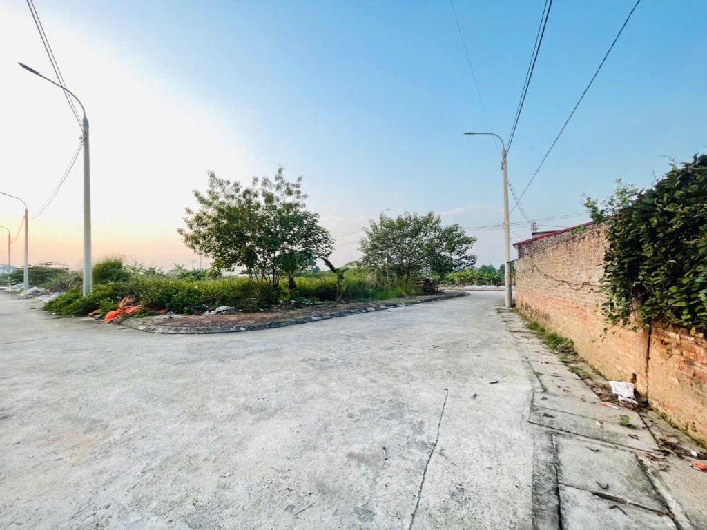 Bán đất đấu giá X5 thôn Đông Tây Vân Nội Đông Anh