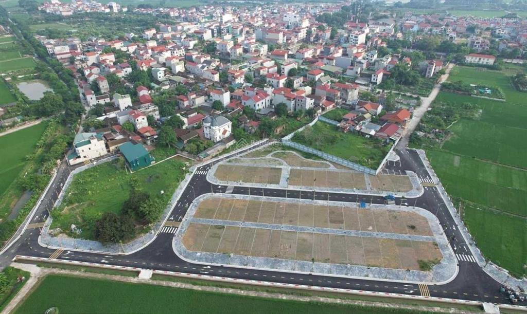 Đất đấu giá x8 hà phong, liên hà, đông anh đường 20m view công viên