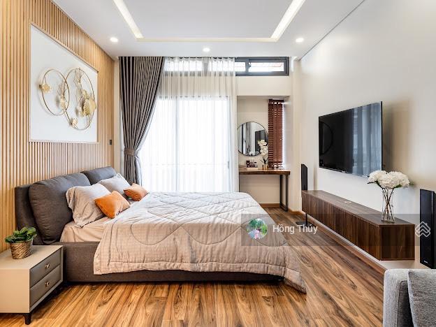 Bán tòa nhà căn hộ mặt tiền ngay ấp bắc khu etown cộng hòa 6 tầng thu nhập 100tr/th giá 24,5 tỷ