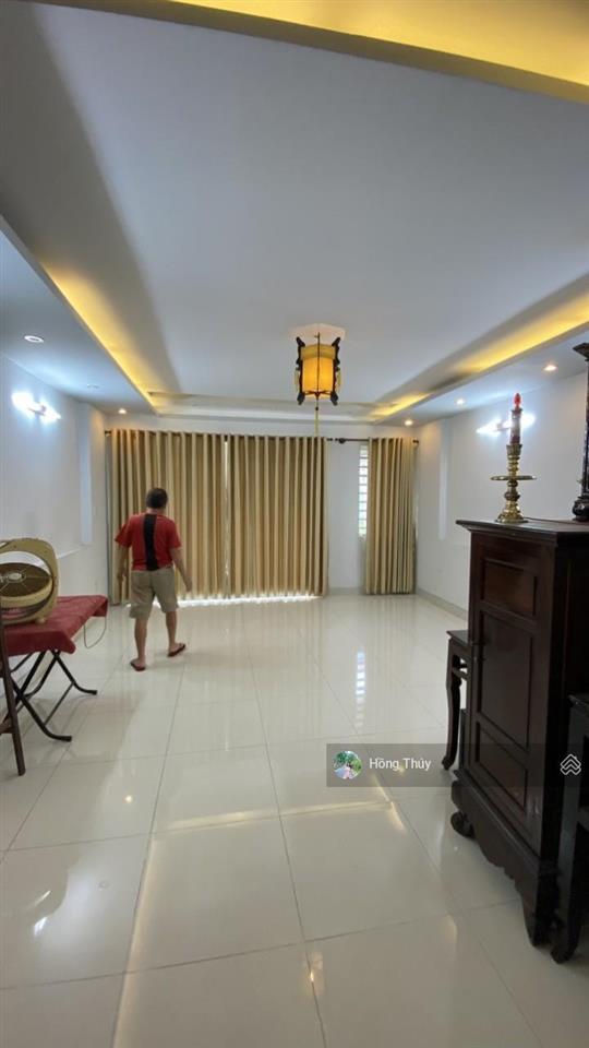 Chỉ một căn hiếm có 4,5x18m 4 tầng mặt tiền đường a4 khu k300 tân bình giá chỉ 18,5 tỷ tl