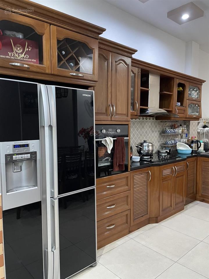 Hot! bán nhà mtnb hoàng hoa thám 4x29m 4 tầng khu vip nhà ga t3 tiện làm văn phòng chỉ 17,8 tỷ tl