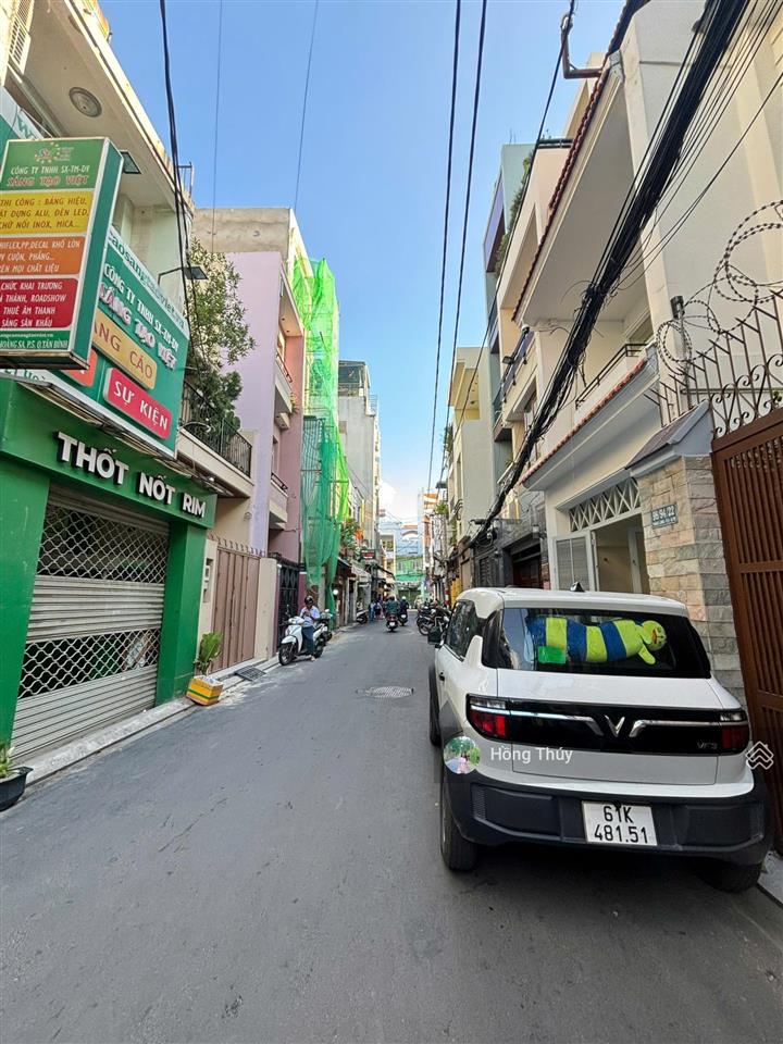 Bán nhà hxh bạch đằng 4x25m 3 tầng đẹp ở ngay chỉ 13,9 tỷ tl khu vip sân bay