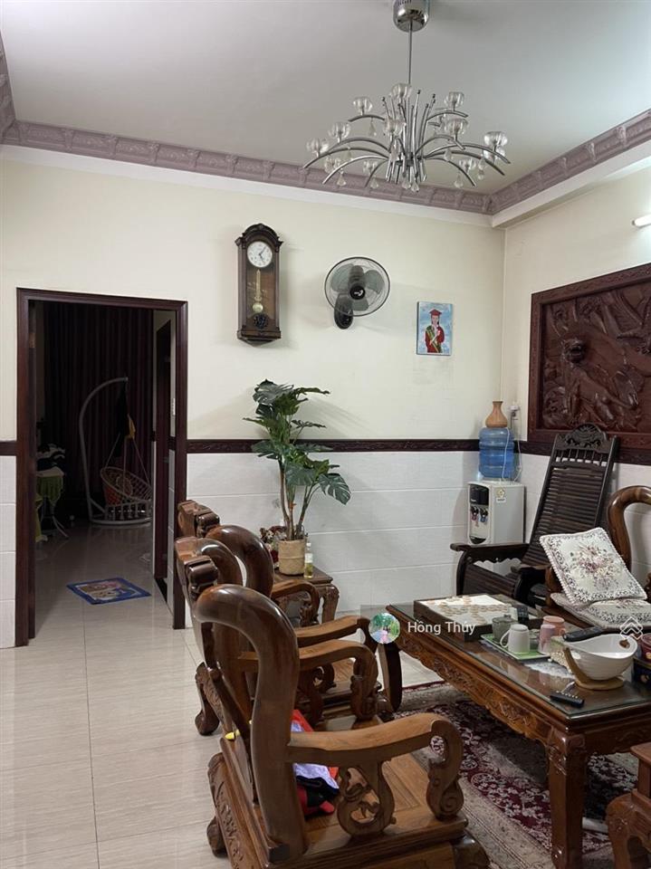 Bán nhà hxh bạch đằng 4x25m 3 tầng đẹp ở ngay chỉ 13,9 tỷ tl khu vip sân bay