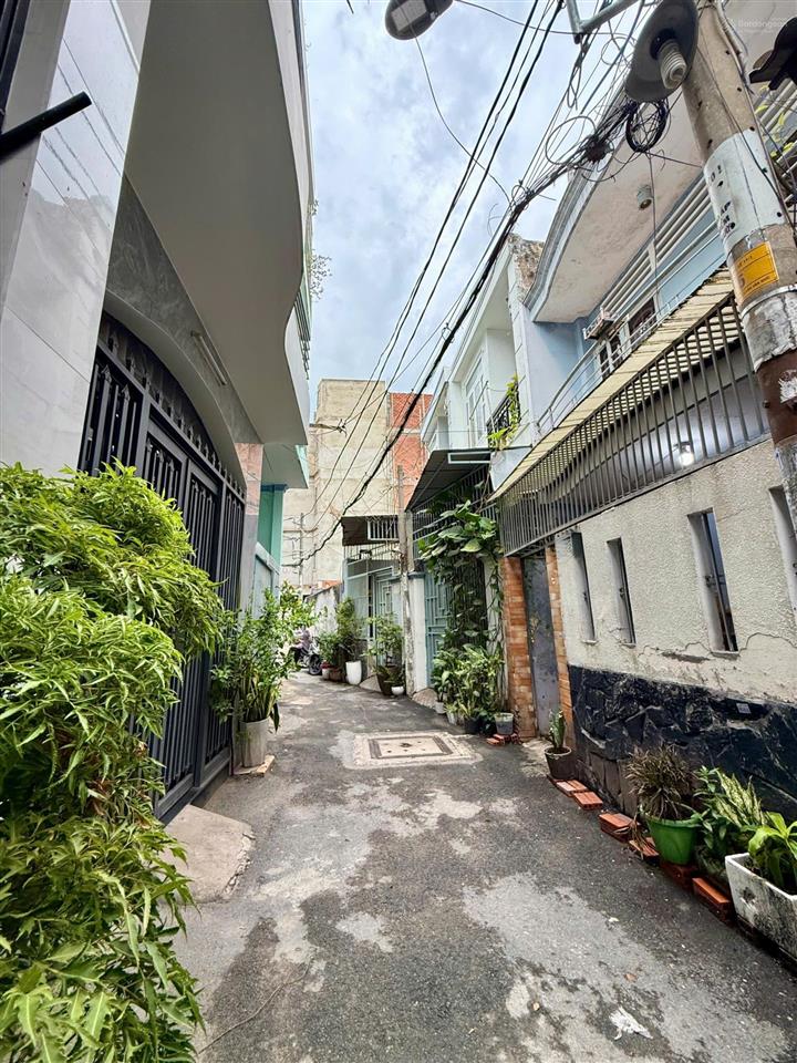 Nhà chính chủ, ngay công viên làng hoa, gò vấp. 43m2, chỉ 4.59 tỷ