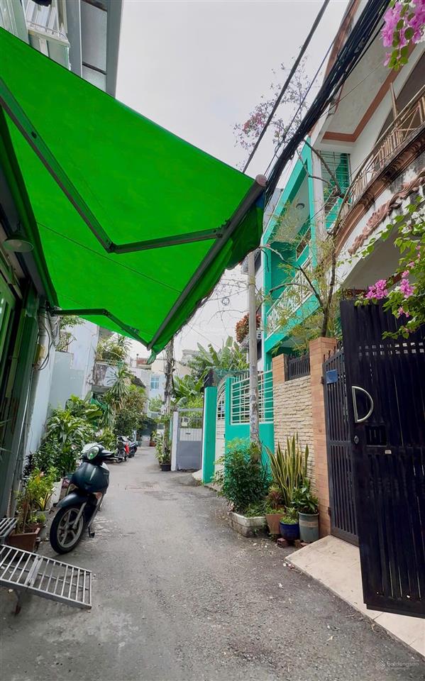 Nhà 2 lầu, hẻm lê quang định quận bình thạnh, 68m2 đất. nhà chính chủ.