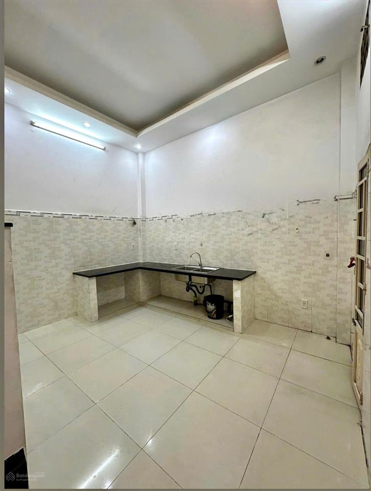 Nhà ngay đường võ duy ninh  nguyễn hữu cảnh, 42m2 đất, nhà 3 lầu. giáp với quận 1, 2