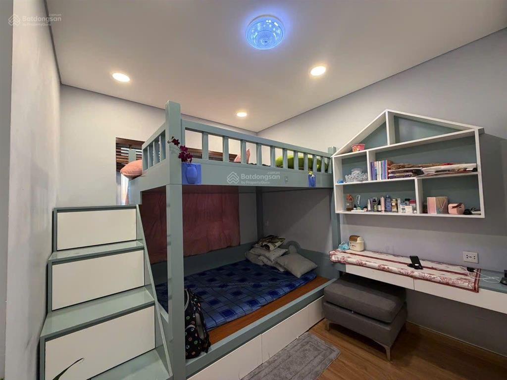 Bán cc 75m2 tại 15a nguyễn hữu thọ, 4,6 tỷ, hàng hot!