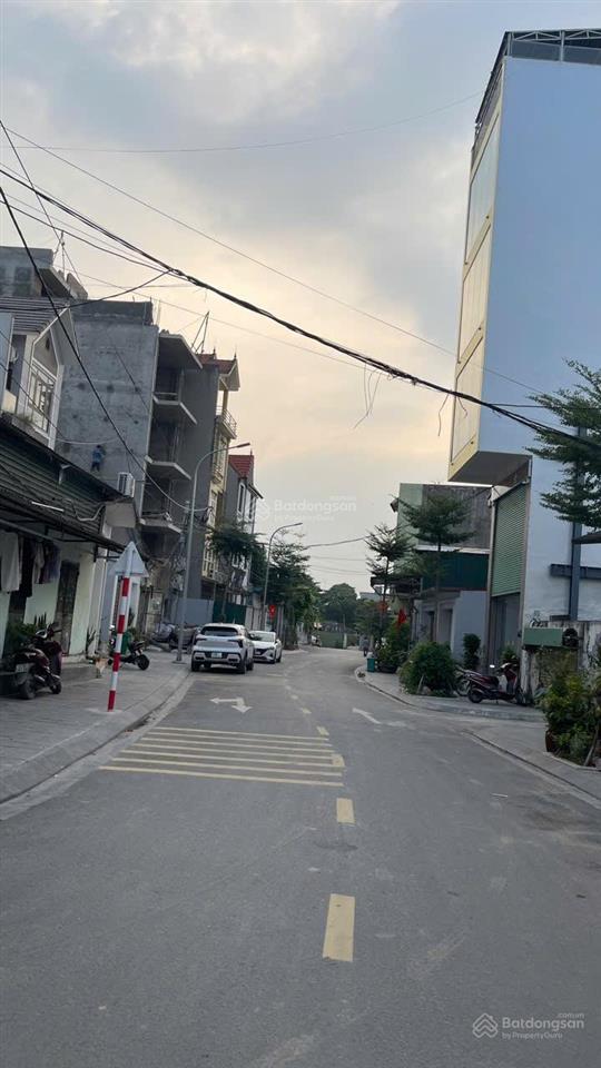 Bán nhà 3 tầng ngay cầu thăng long thiên lộc, đông anh