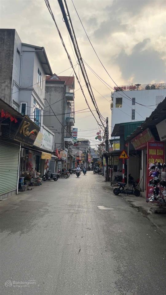 Bán nhà 3 tầng ngay cầu thăng long thiên lộc, đông anh