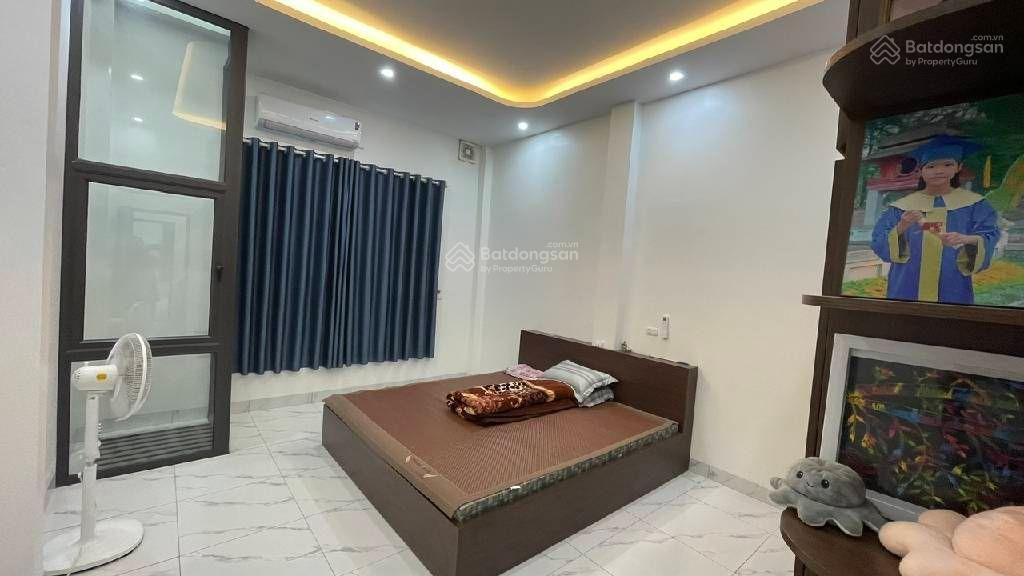 Nhà 3 tầng tặng 95% nội thất  ngay cầu thăng long đông anh