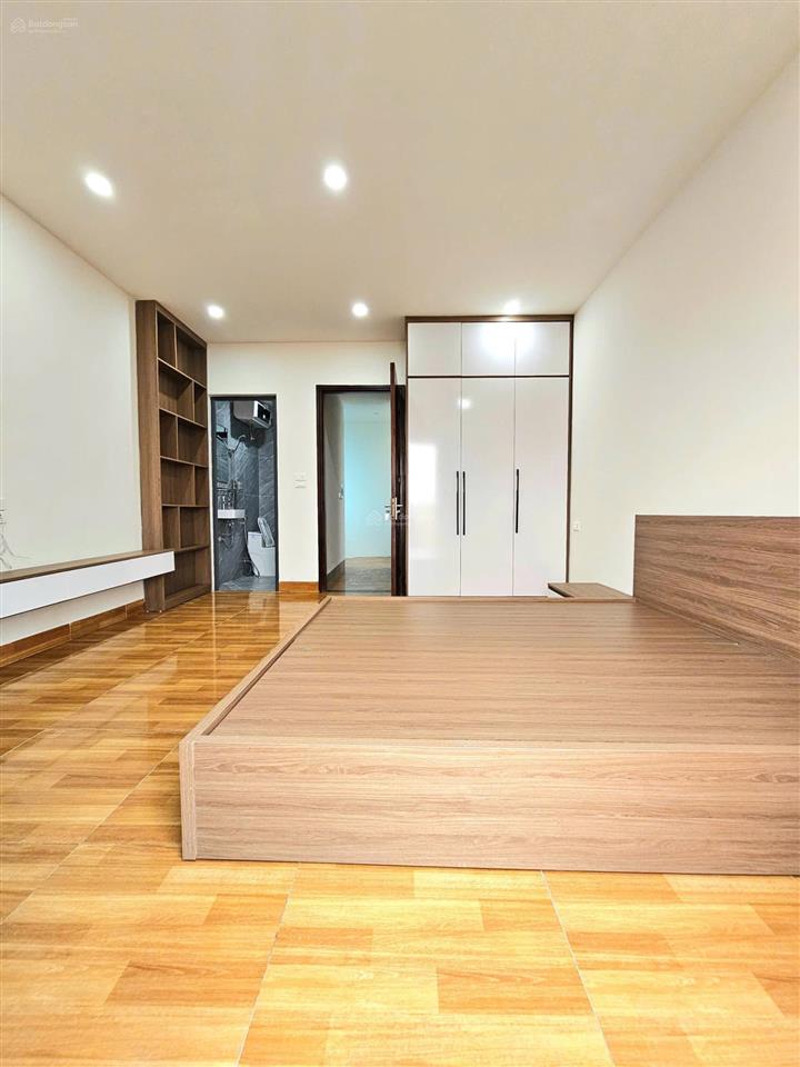 Gấp!!! giá nào cũng bán, nhà q. bắc từ liêm 40m2 6 tầng giá 11,9 tỷ  ngõ ô tô   0934 503 ***