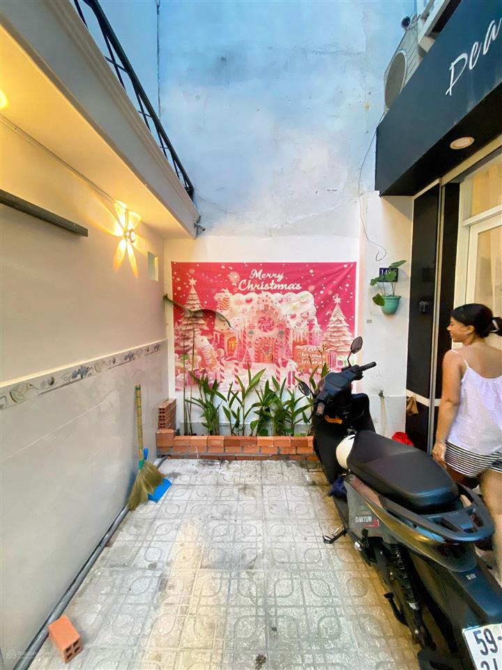 Quá rẻ  đẹp  quá thoáng phố vạn kiếp  36m2 giá 6,65 tỷ  ô tô đỗ cửa  lô góc 0934 503 ***