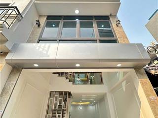 Cực rẻ  4,6 tỷ có nhà kim chung  lai xá 31m2 5 tầng giá 4,6 tỷ   0934 503 ***