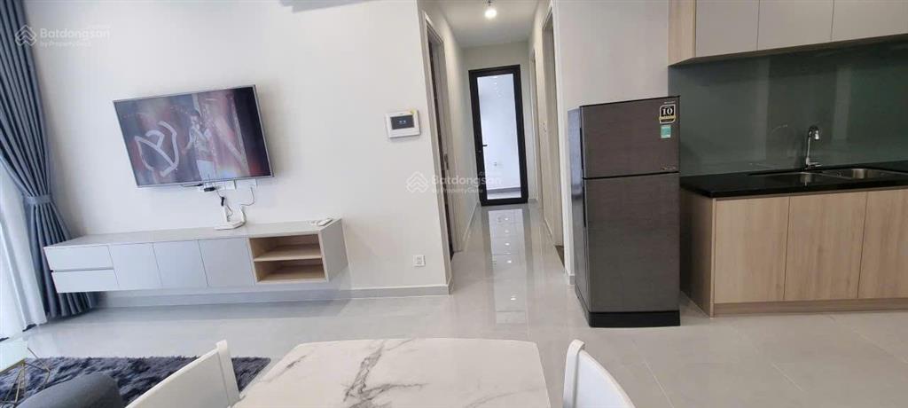 Cho thuê căn hộ 2pn 1wc emerald golf view full nội thất cao cấp giá tốt 8tr5