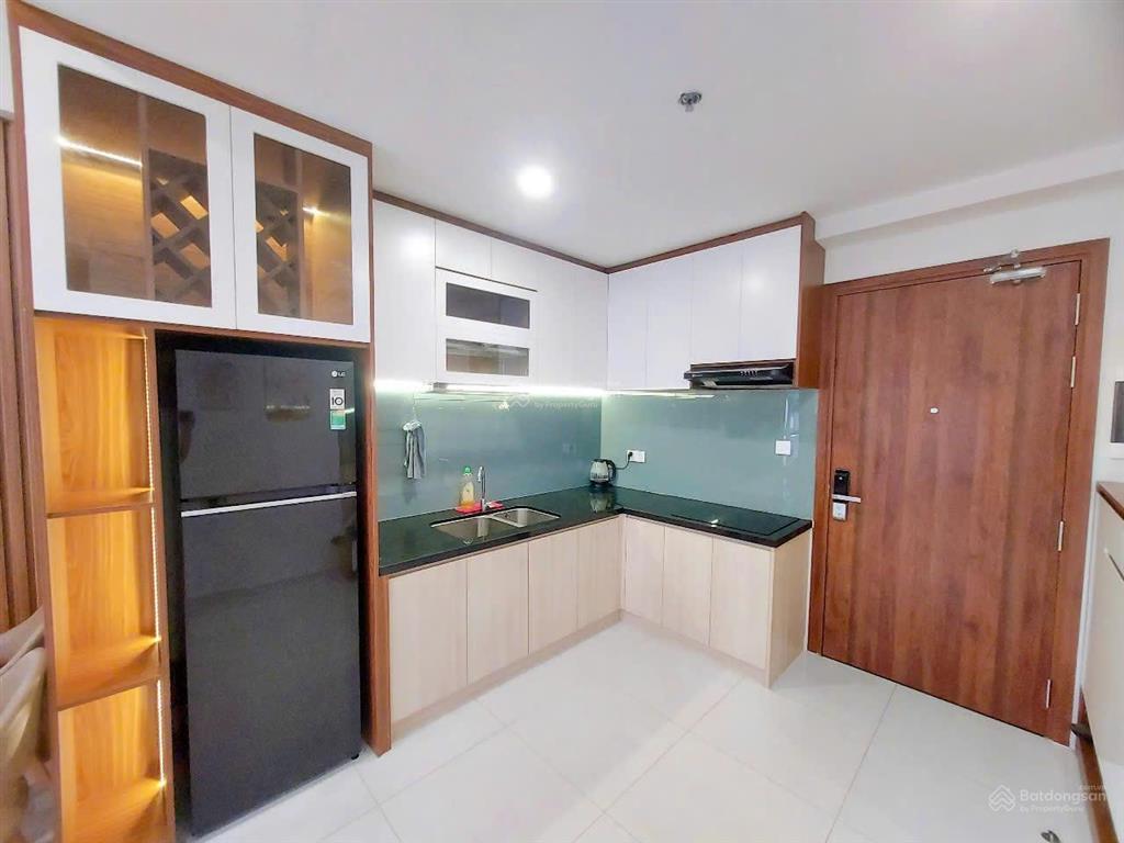 Cho thuê cc đẹp tại the emerald golf view, 9 triệu, 63m2, 2pn, 2wc nội thất đẹp giá tốt.