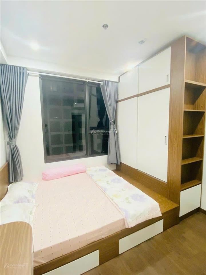 Cho thuê cc đẹp tại the emerald golf view, 9 triệu, 63m2, 2pn, 2wc nội thất đẹp giá tốt.