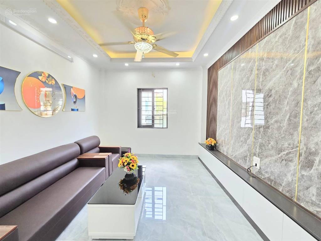 Bán nhà riêng chính chủ 50m, 4 tầng, gara ôtô, đông mỹ, thanh trì