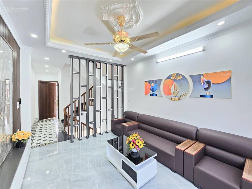 Bán nhà riêng chính chủ 50m, 4 tầng, gara ôtô, đông mỹ, thanh trì