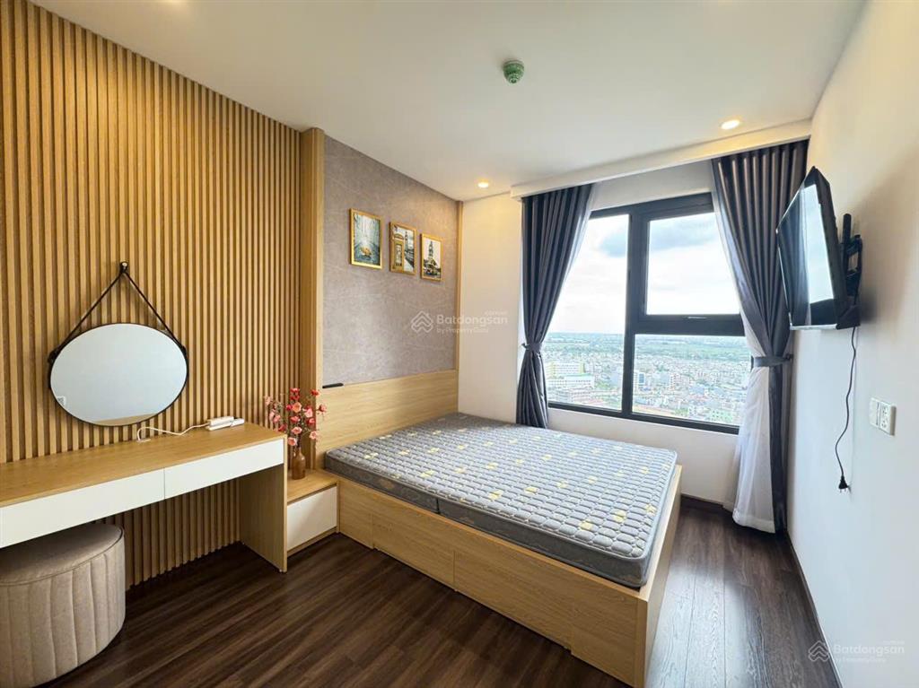 Cho thuê căn 2 ngủ full đồ hoàng huy commerce giá 10tr/tháng