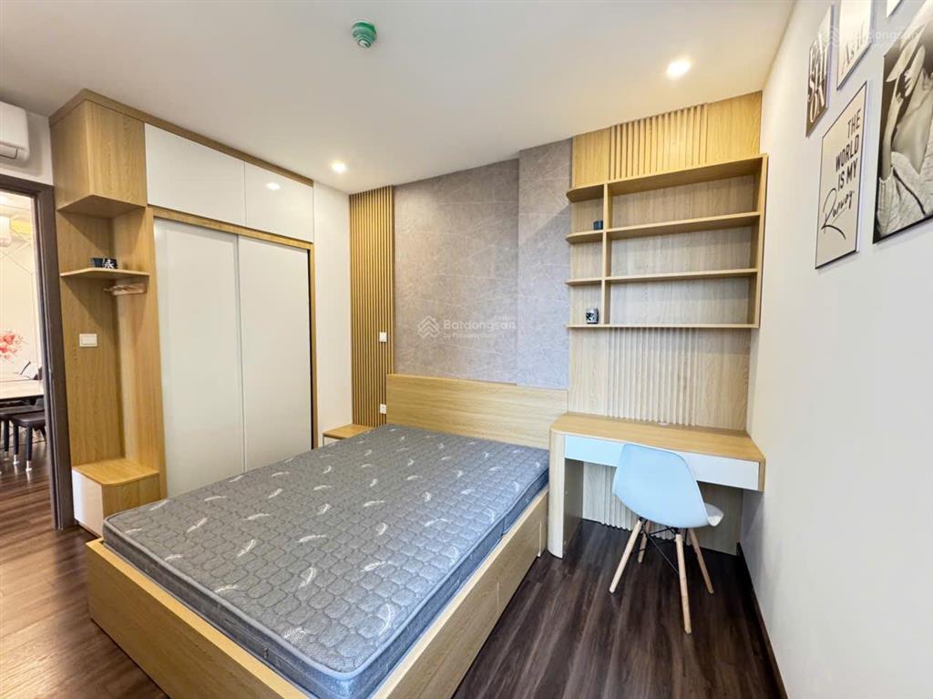 Cho thuê căn 2 ngủ full đồ hoàng huy commerce giá 10tr/tháng