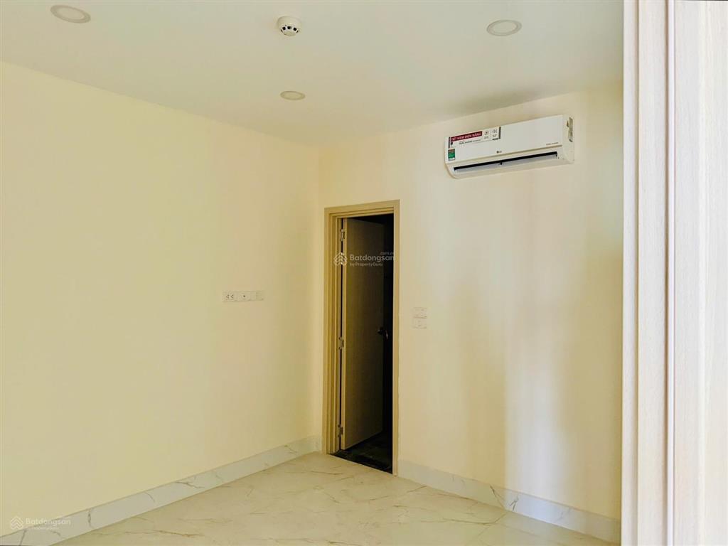 Chuyển nhượng căn 2 ngủ giá tốt  view thoáng hoàng huy lạch tray