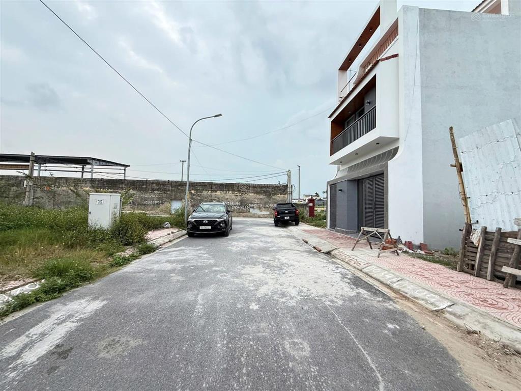 84m2 tại đấu giá tổ 6 tt an dương đường thông zá 3,35 tỷ