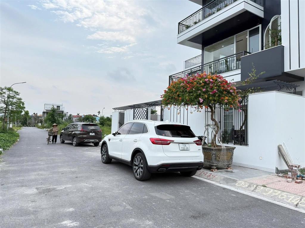 84m2 tại đấu giá tổ 6 tt an dương đường thông zá 3,35 tỷ