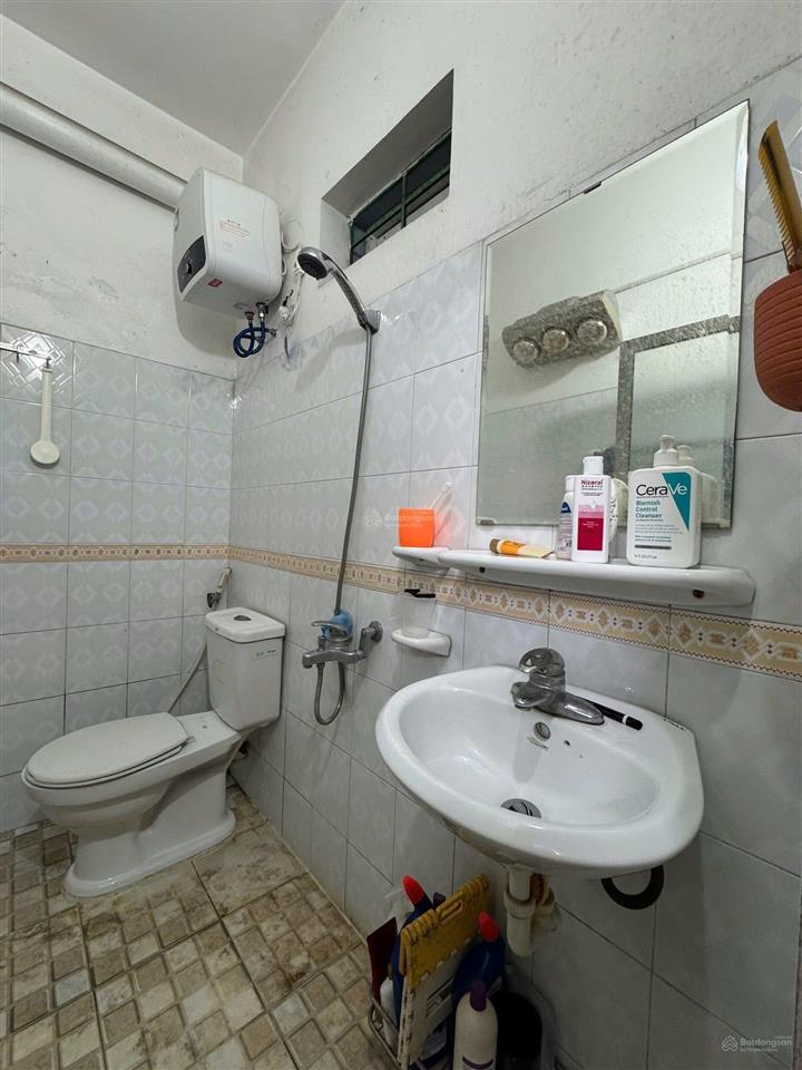 Nhà 3 tầng tại an trang, an đồng giá 5,399 tỷ đường thông ô tô tránh nhau