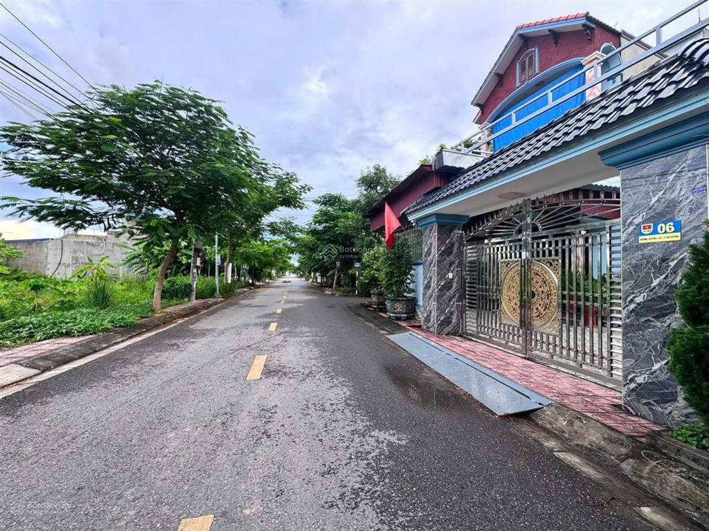 100m2 mặt đường thôn 3 bắc sơn, an dương , giá 2,85 tỷ